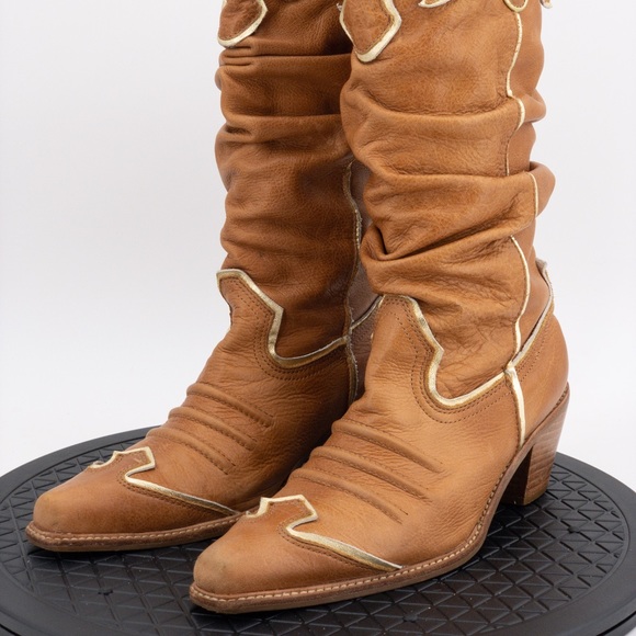 NaNa Shoes - NaNa Womens Vintage Cowboy Boots sz 10